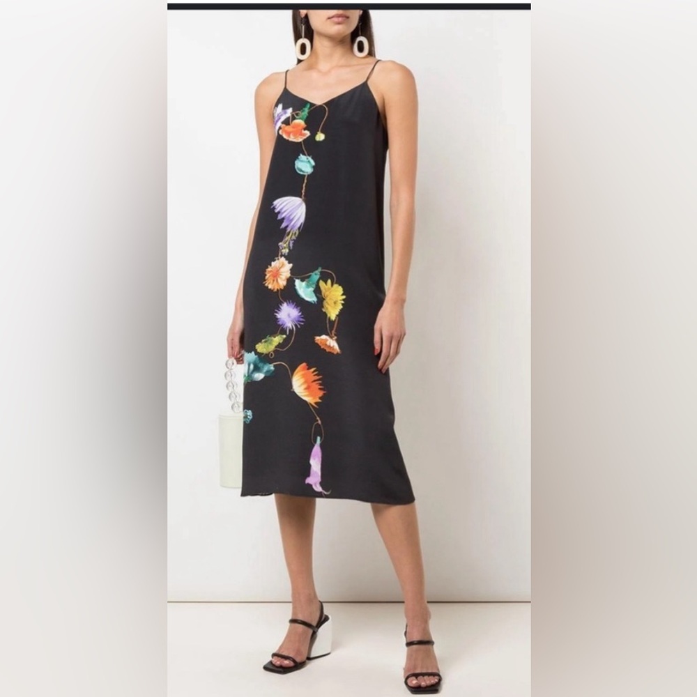 Tibi Dahlia black cocktail dress size 6. 100% silk. Gorgeous floral print